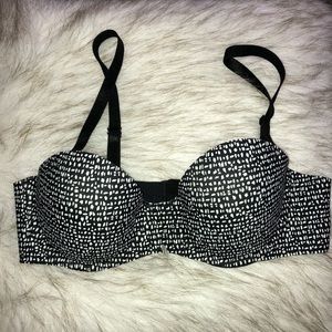 Strapless bra